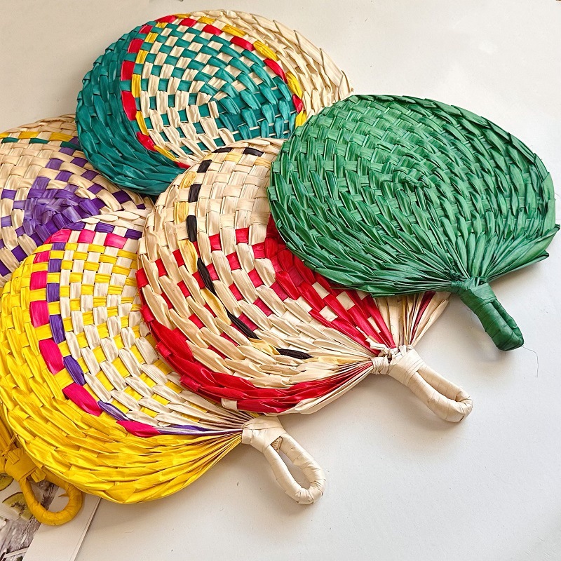 Art Craft Leaves - مروحة يدوية صينية الطراز مصنوعة يدويًا
