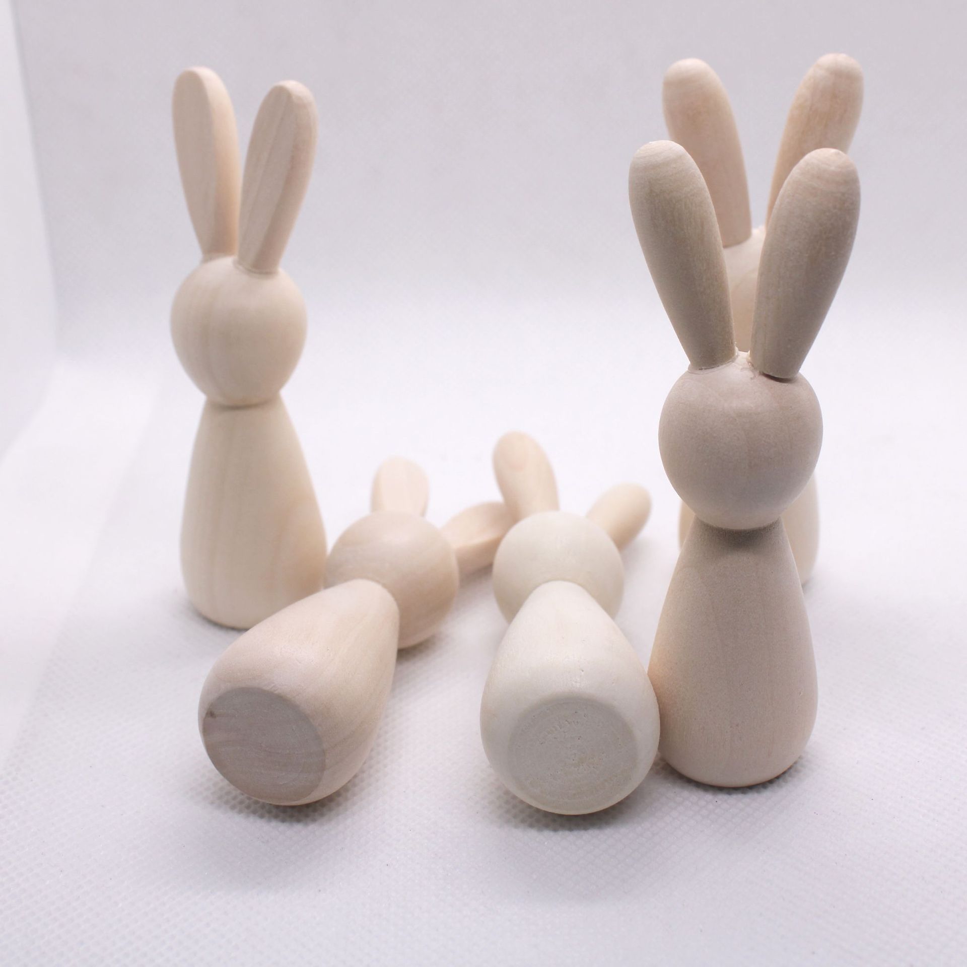 5 قطع من تماثيل أرانب عيد الفص - مراجعة Art Craft Rabbit وسعره