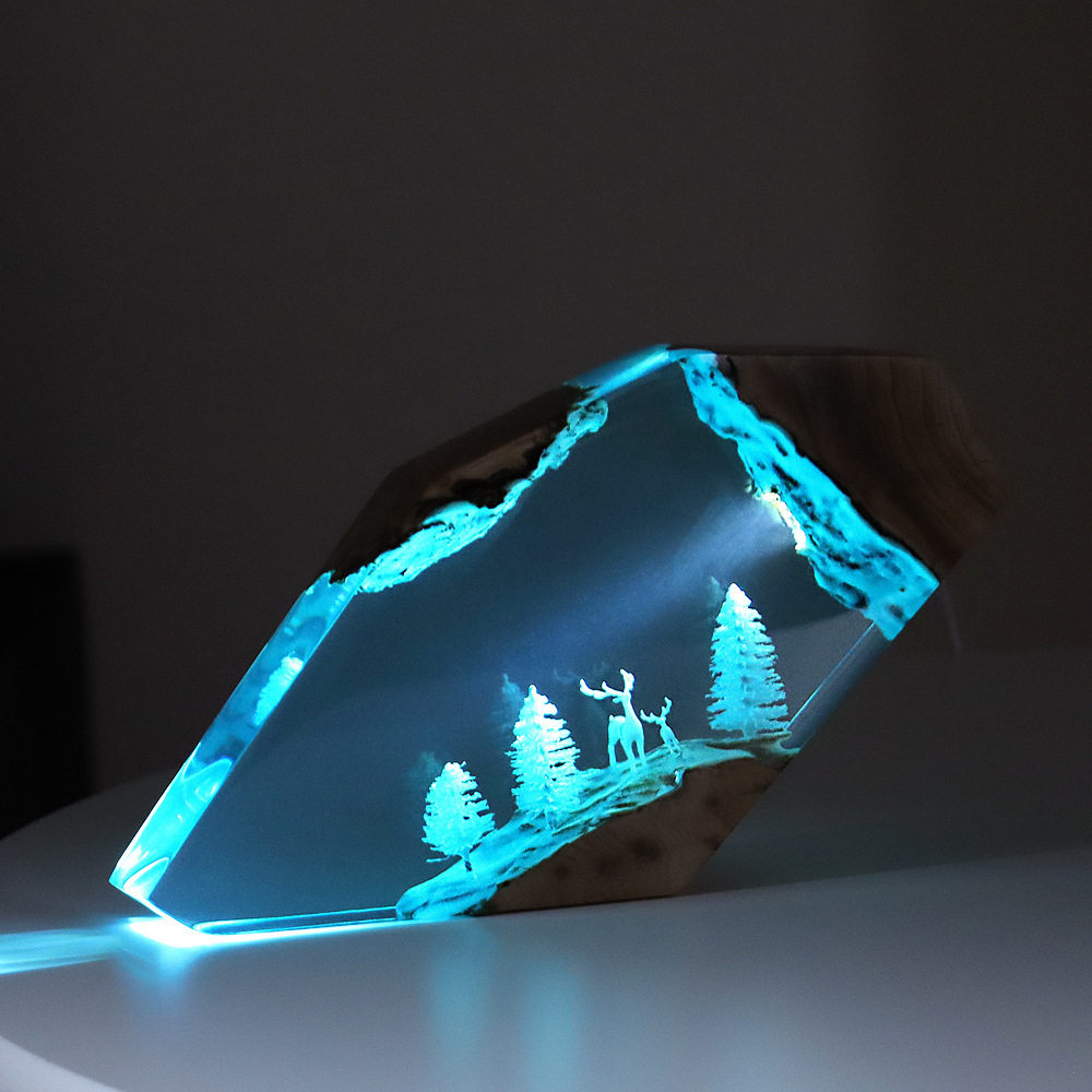 تحفة فنية مكتبية مضيئة مخصصة ب - مراجعة Art Craft Wood وسعره